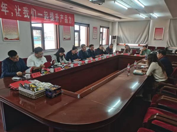 河北易县一行领导莅临我司考察学习农业产业化先进经验